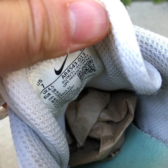 2021 Nike In Season TR 9 Women's Sz 7 White Blue Training Shoes AR4543-013 - Picture 7 of 9